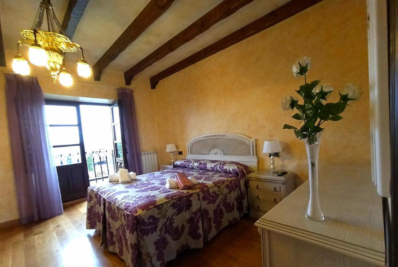 Palacio Del Conde De Rebolledo Villaviciosa de la Ribera Esterno foto