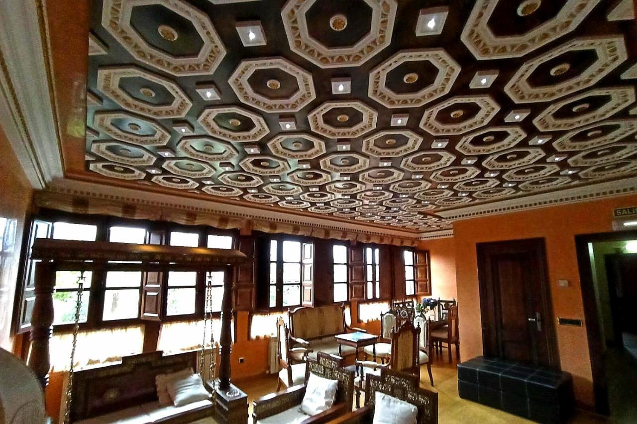 Palacio Del Conde De Rebolledo Villaviciosa de la Ribera Esterno foto