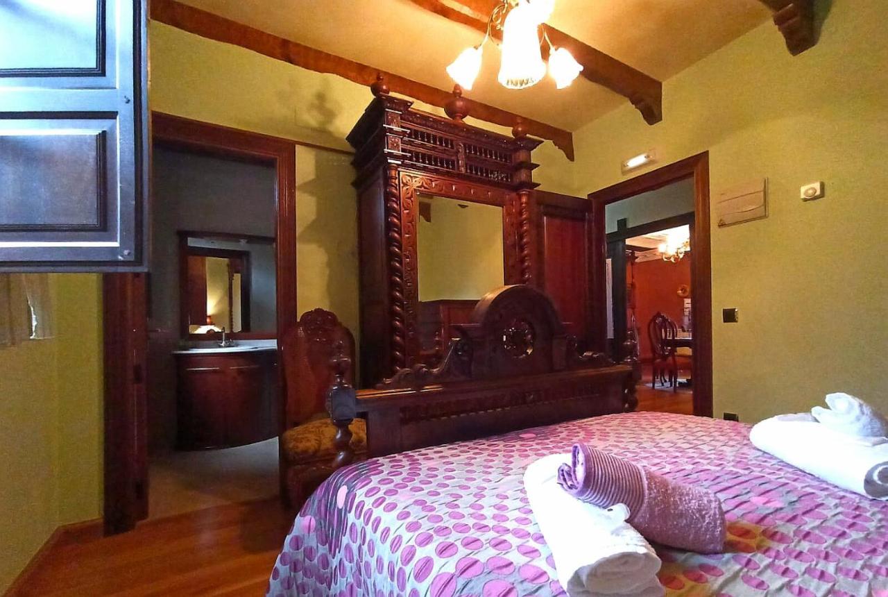 Palacio Del Conde De Rebolledo Villaviciosa de la Ribera Esterno foto