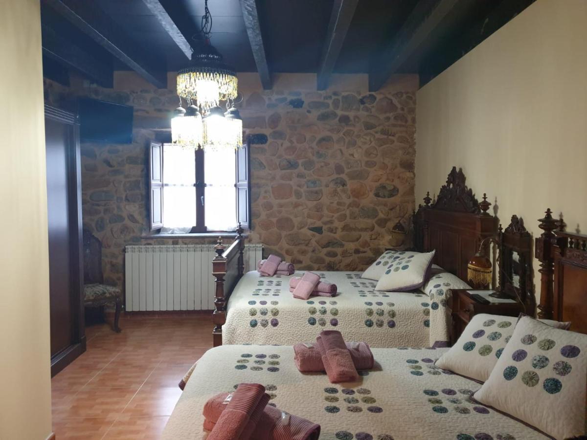 Palacio Del Conde De Rebolledo Villaviciosa de la Ribera Esterno foto