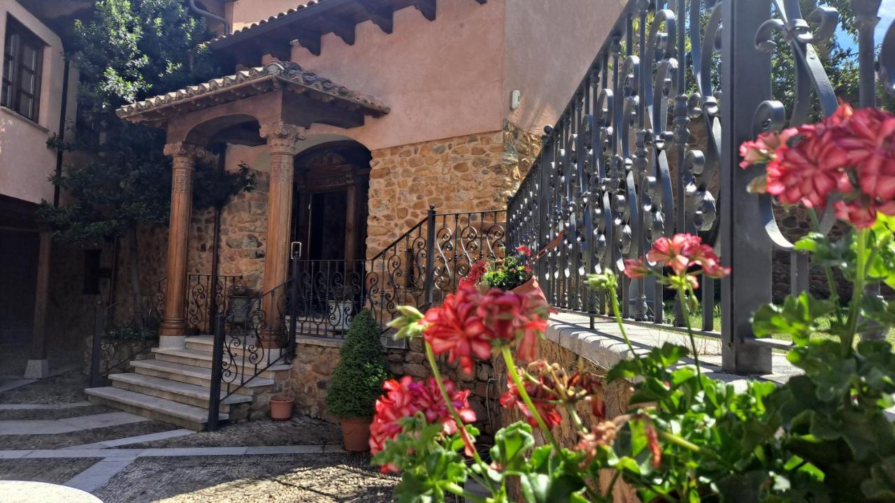 Palacio Del Conde De Rebolledo Villaviciosa de la Ribera Esterno foto