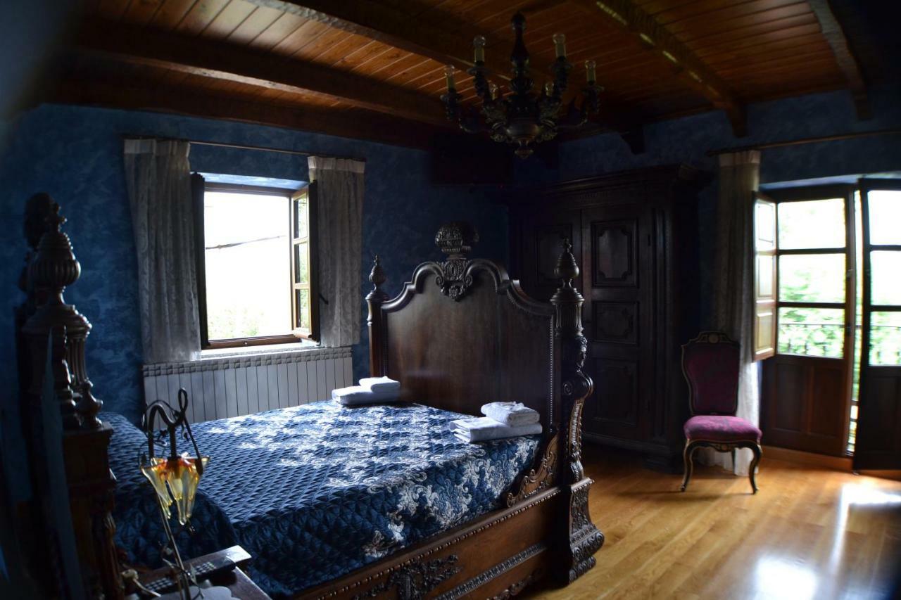 Palacio Del Conde De Rebolledo Villaviciosa de la Ribera Esterno foto